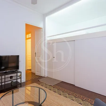Modern Flat Near Sagrada Familia Ideal For Family-2